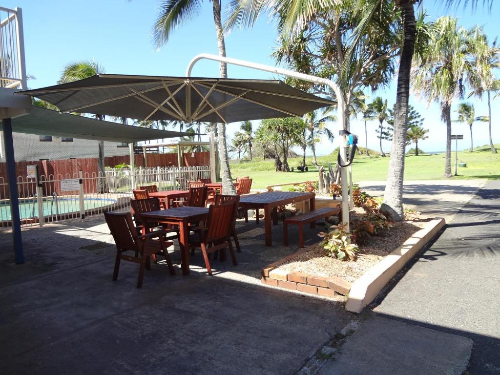 Driftwood Motel And Holiday Units Yeppoon Esterno foto