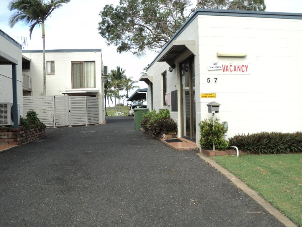 Driftwood Motel And Holiday Units Yeppoon Esterno foto