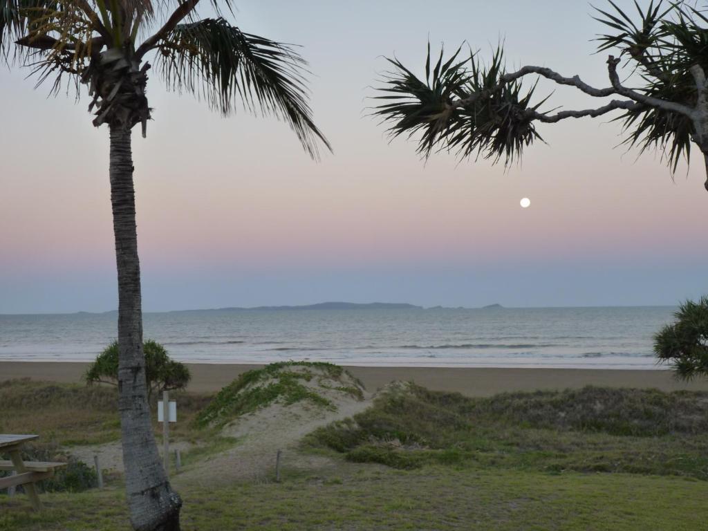 Driftwood Motel And Holiday Units Yeppoon Esterno foto